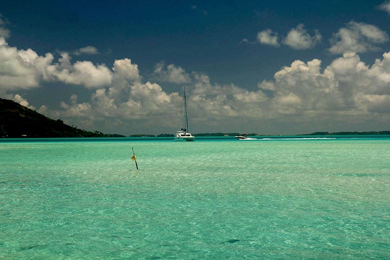 How to get cheap flights in French Polynesia with Air Tahiti